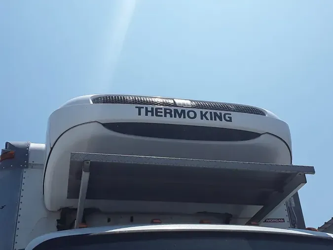 2019 FREIGHTLINER/MERCEDES M2 106