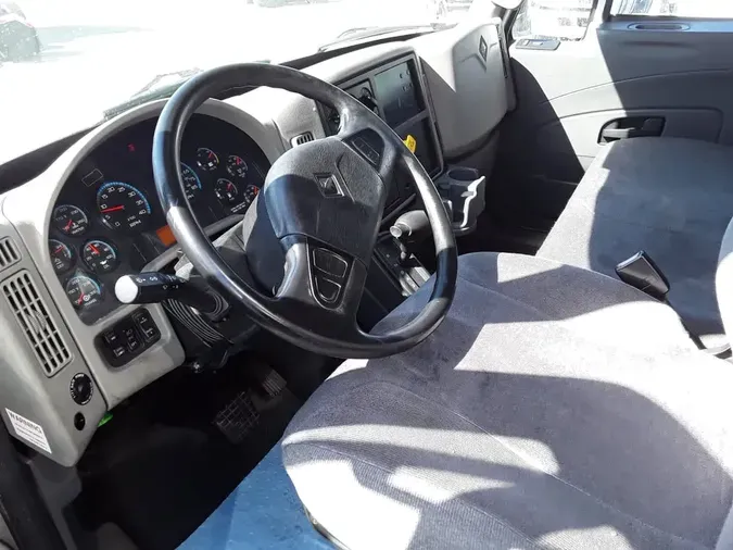 2019 NAVISTAR INTERNATIONAL 4300