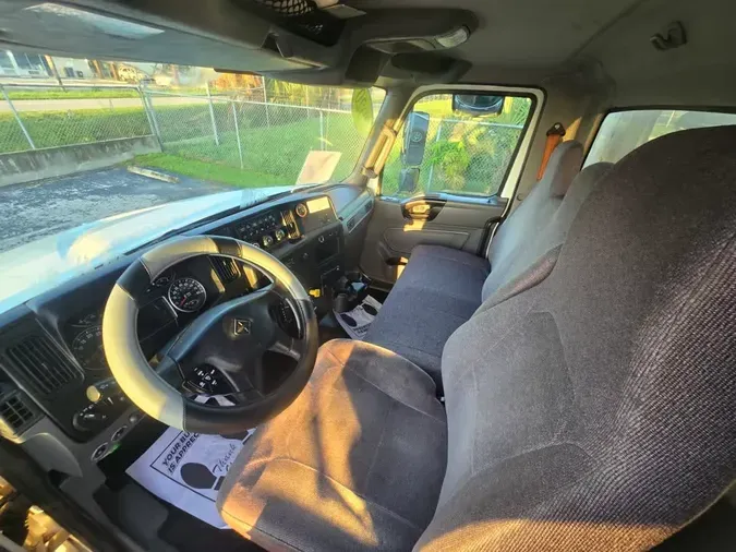 2020 NAVISTAR INTERNATIONAL MV607 (4X2)