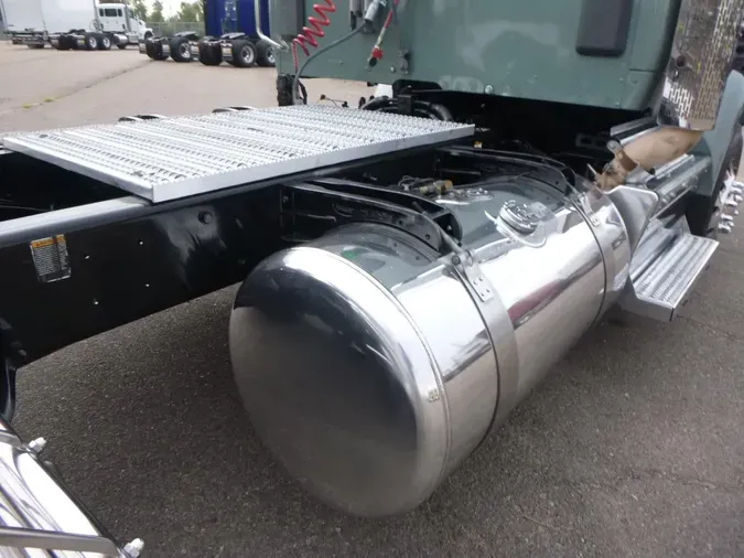 2021 Peterbilt 5796d05a41f4a40dd3377830cf74c66672b