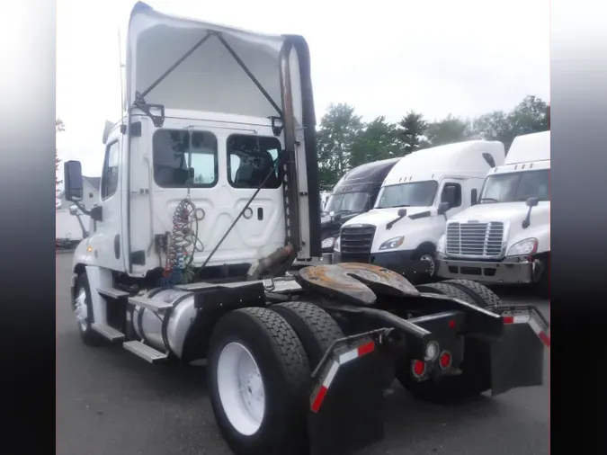 2020 FREIGHTLINER CASCADIA 125
