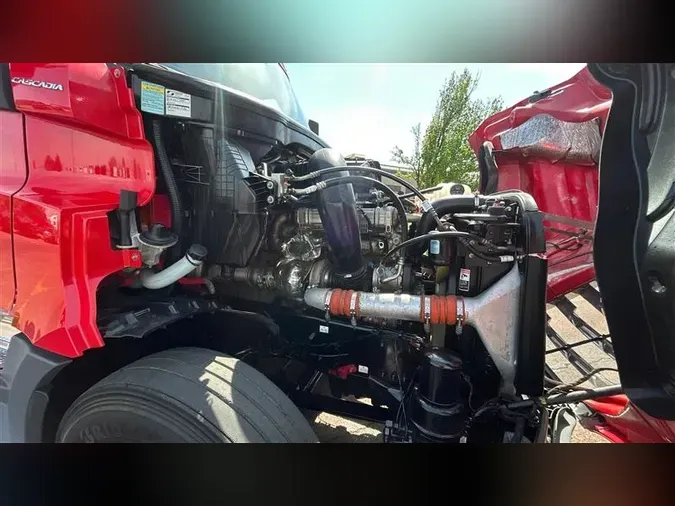 2023 FREIGHTLINER CA126