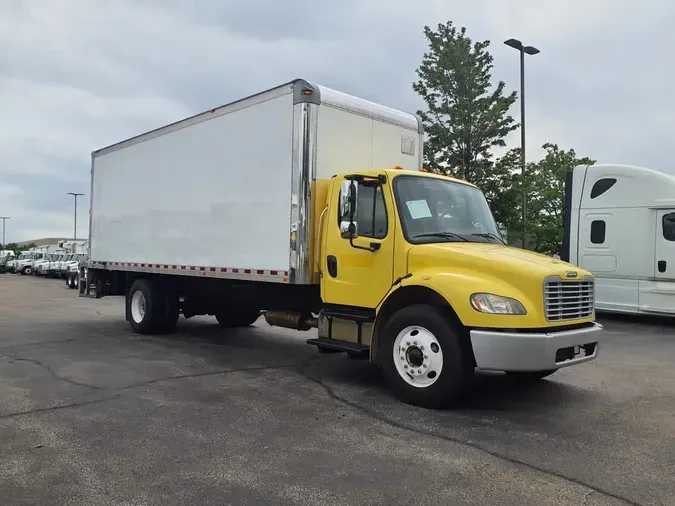 2016 FREIGHTLINER M2 106