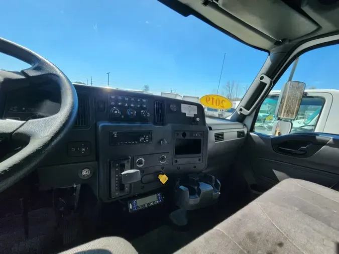 2019 NAVISTAR INTERNATIONAL MV607 (4X2)