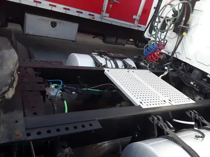 2019 NAVISTAR INTERNATIONAL RH613 DAYCAB S/A