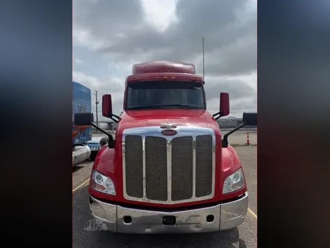 2021 PETERBILT 579