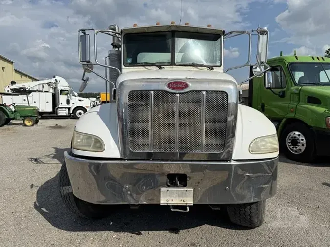 2007 PETERBILT 340