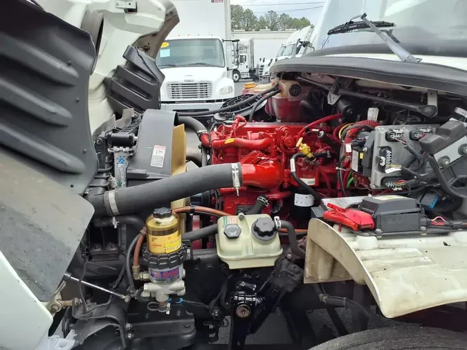 2021 FREIGHTLINER/MERCEDES M2 106