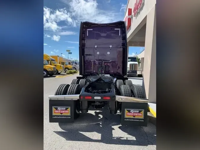 2023 Peterbilt 579