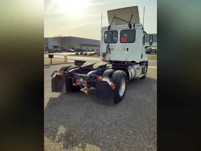 2020 FREIGHTLINER/MERCEDES NEW CASCADIA 116