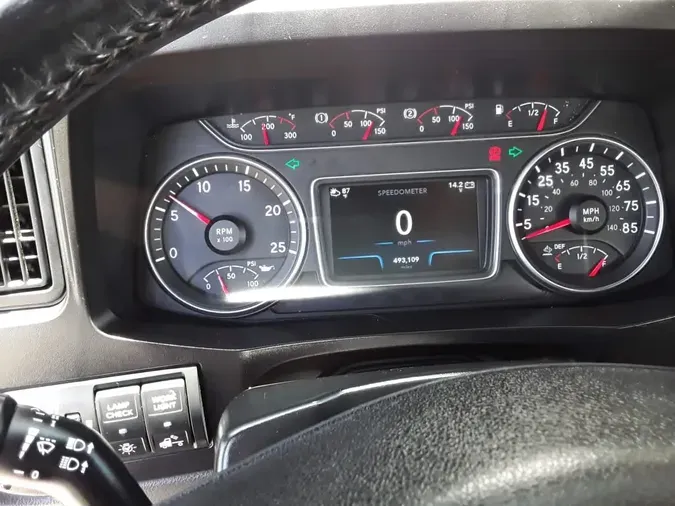 2020 NAVISTAR INTERNATIONAL LT625 DAYCAB T/A
