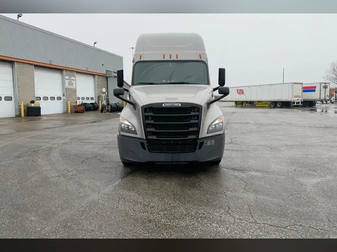 2020 Freightliner Cascadia