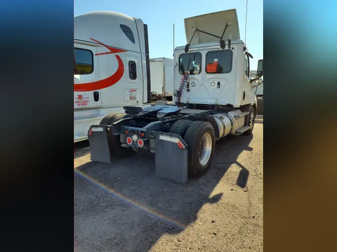 2020 FREIGHTLINER/MERCEDES NEW CASCADIA 116