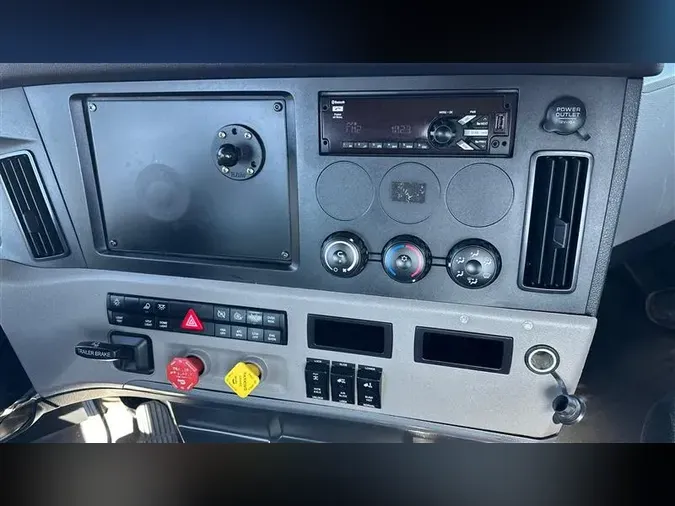 2019 FREIGHTLINER CA1266d1e01e1907fe9860d808e3032202214