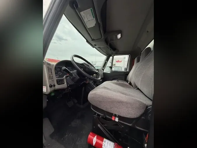 2019 NAVISTAR INTERNATIONAL 4300