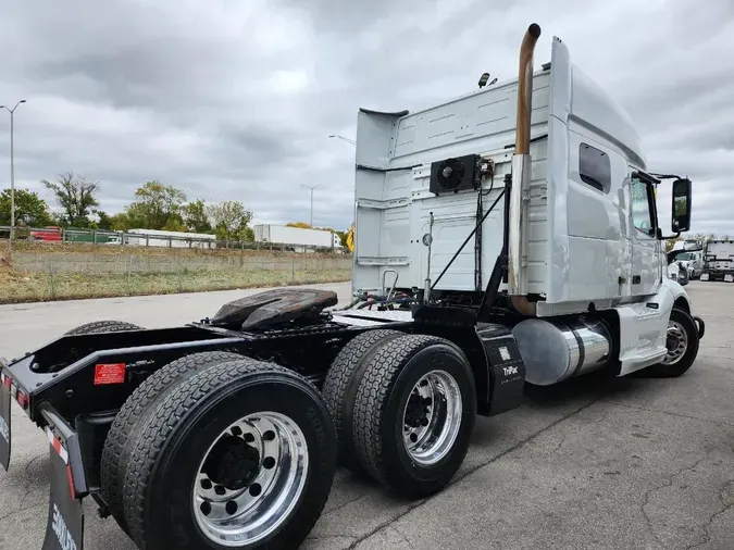 2021 VOLVO VNL64T7406d230fc1e99f64a1d1ee599c26d752f4