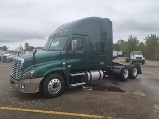 2019 FREIGHTLINER/MERCEDES CASCADIA 125