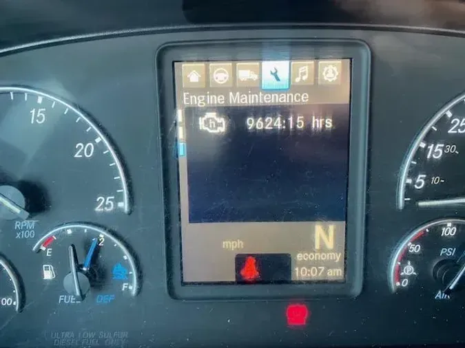 2020 Freightliner Cascadia