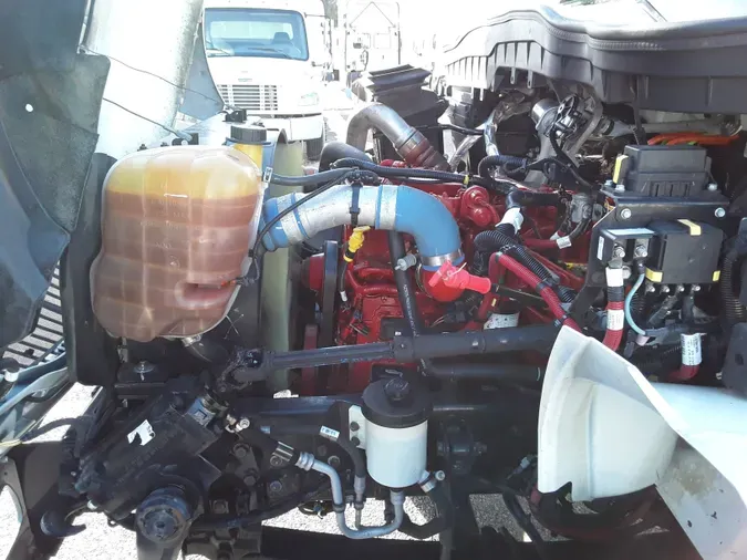 2018 NAVISTAR INTERNATIONAL 4300