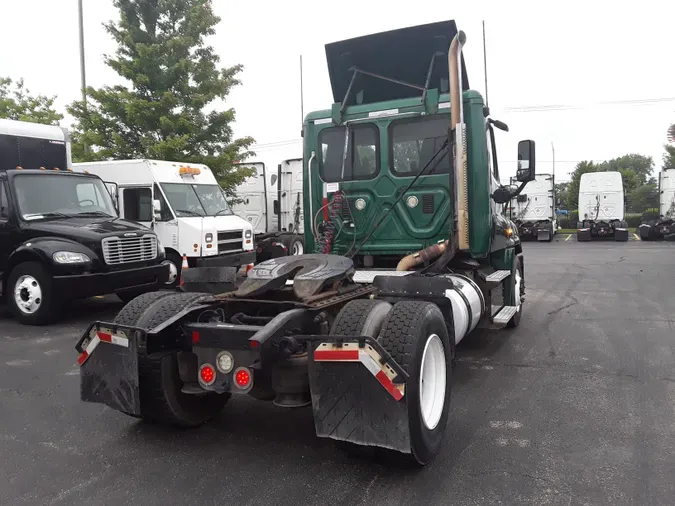 2016 FREIGHTLINER/MERCEDES CASCADIA 125