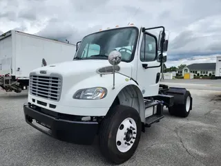 2016 FREIGHTLINER M2 106