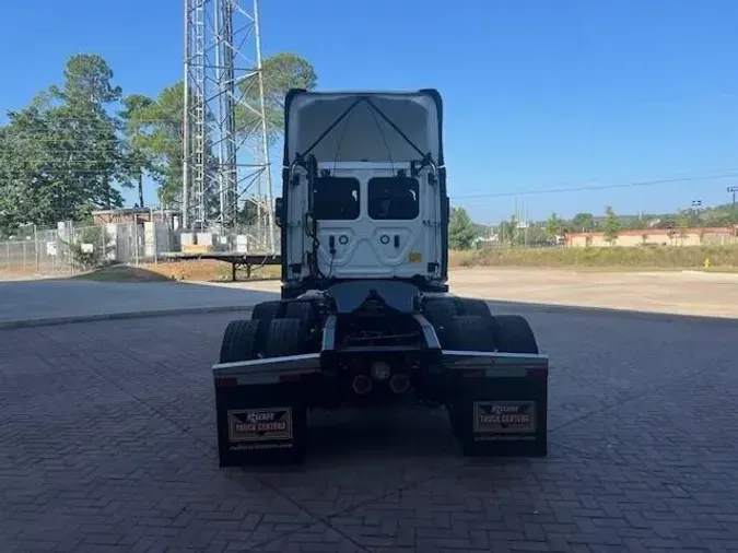 2020 Freightliner Cascadia