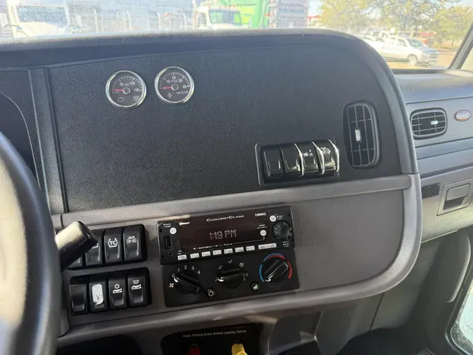 2023 Peterbilt 3896d346d1f0f6cf4c27a65868a73c90b9a