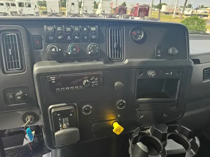 2020 NAVISTAR INTERNATIONAL MV607 (4X2)