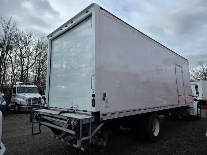 2018 FREIGHTLINER/MERCEDES M2 106