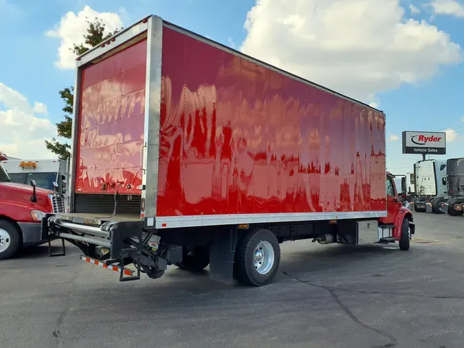 2017 FREIGHTLINER/MERCEDES M2 106