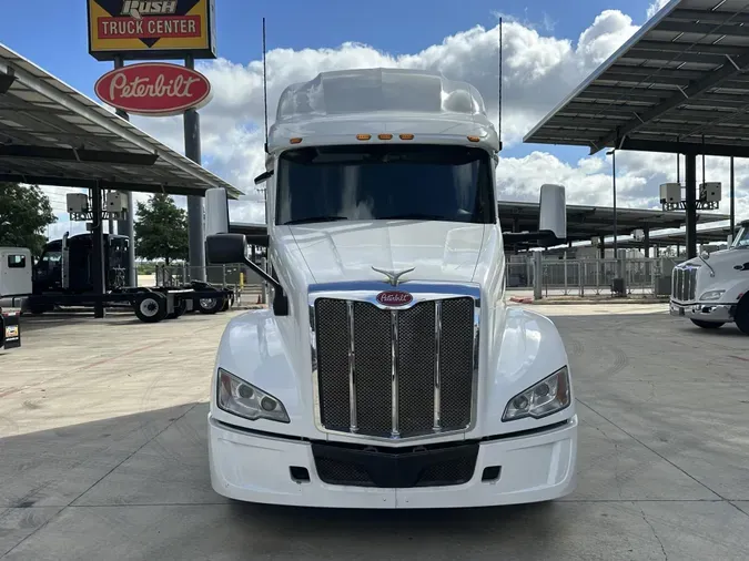2022 Peterbilt 579
