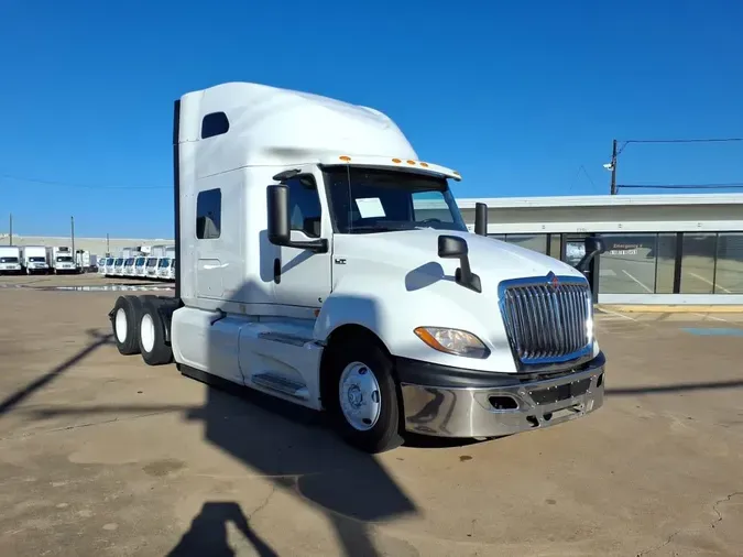 2020 NAVISTAR INTERNATIONAL LT625 SLPR CAB