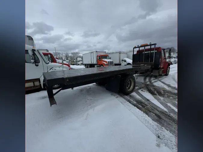 2018 FREIGHTLINER/MERCEDES M2 106