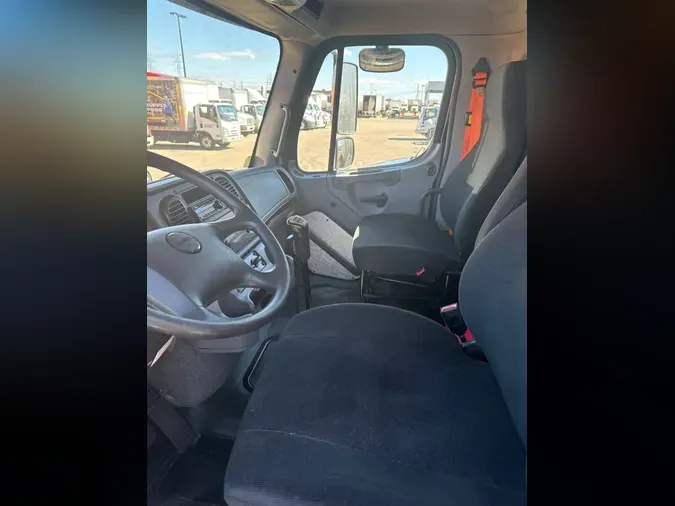 2018 FREIGHTLINER/MERCEDES M2 112
