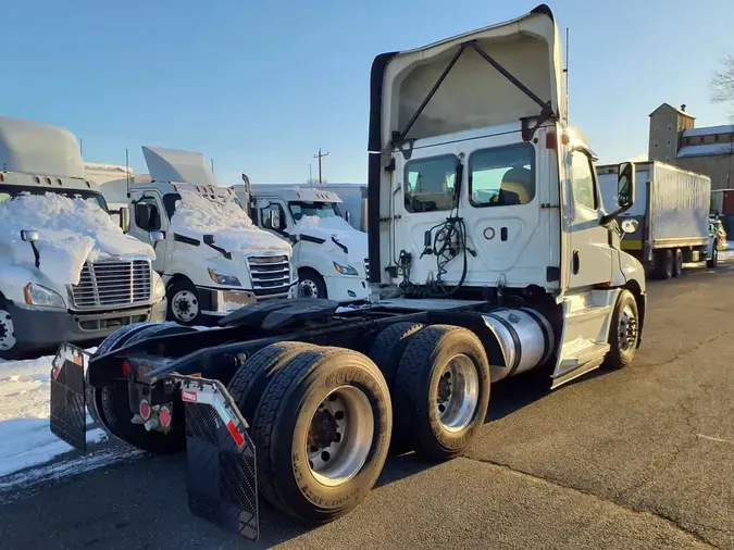 2020 FREIGHTLINER/MERCEDES NEW CASCADIA PX12664