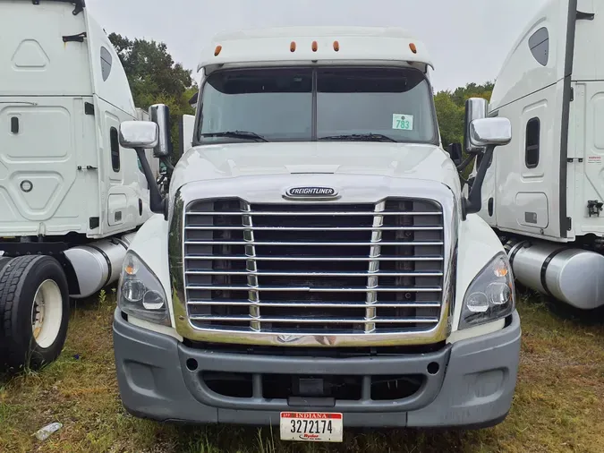 2019 FREIGHTLINER/MERCEDES CASCADIA 125