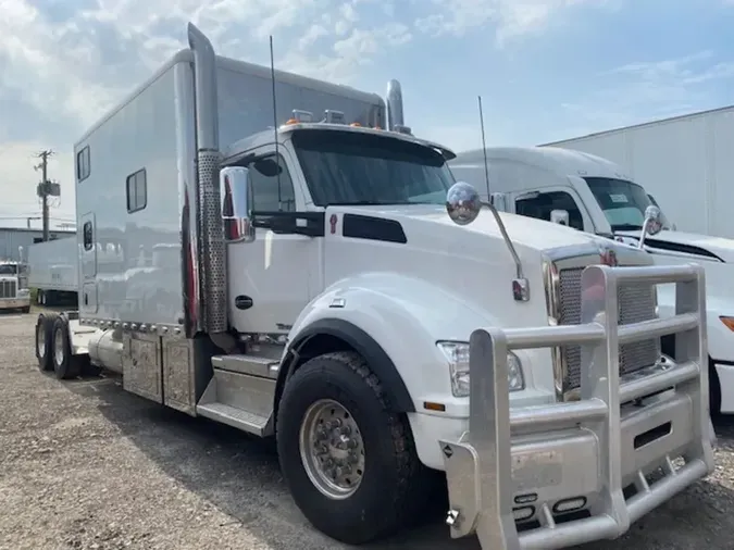 2019 Kenworth T8806d537815d70215f406d5ff3e15e9d991