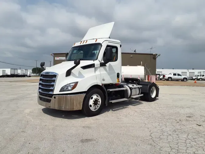 2020 FREIGHTLINER NEW CASCADIA 1166d554cd329d7b13ec516688a2c6b75bd