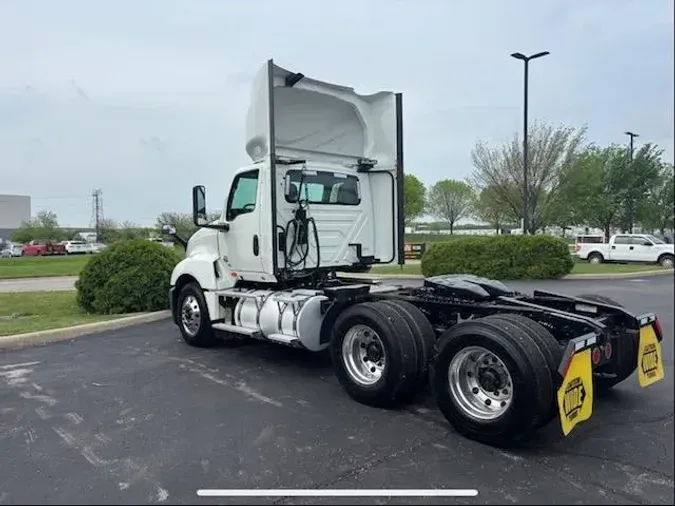 2020 International LT625