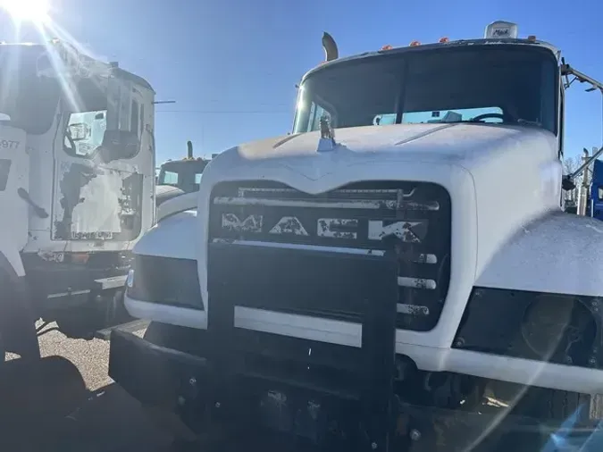 2007 MACK GRANITE CV713