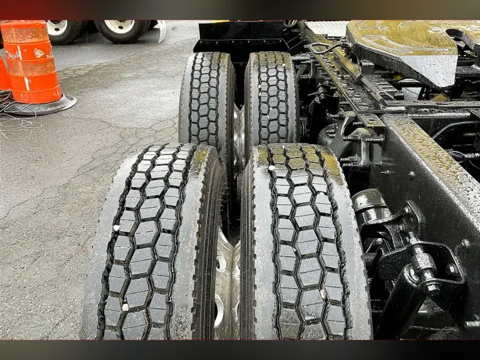 2021 INT LT625 6x4