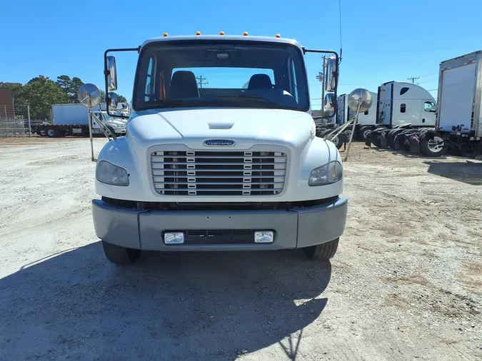 2020 FREIGHTLINER/MERCEDES M2 106