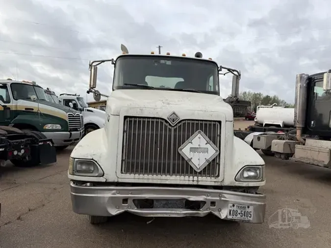 2003 INTERNATIONAL 9200