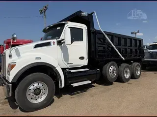 2020 KENWORTH T880