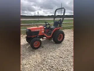 2004 Kubota B7510