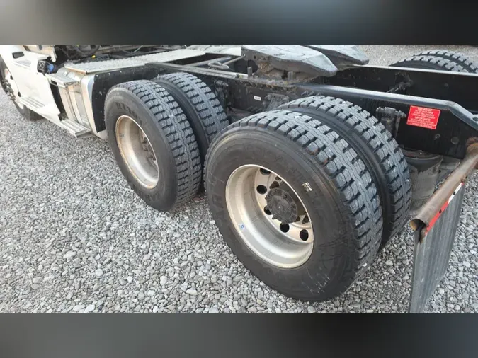 2019 Volvo VNL3006d6f5d2e649b078c83ba0e65eea75aa9