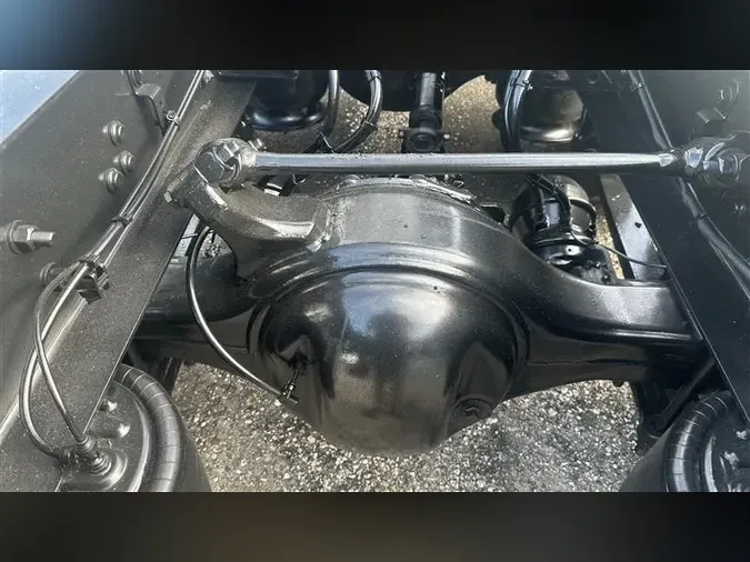 2020 FREIGHTLINER CA126