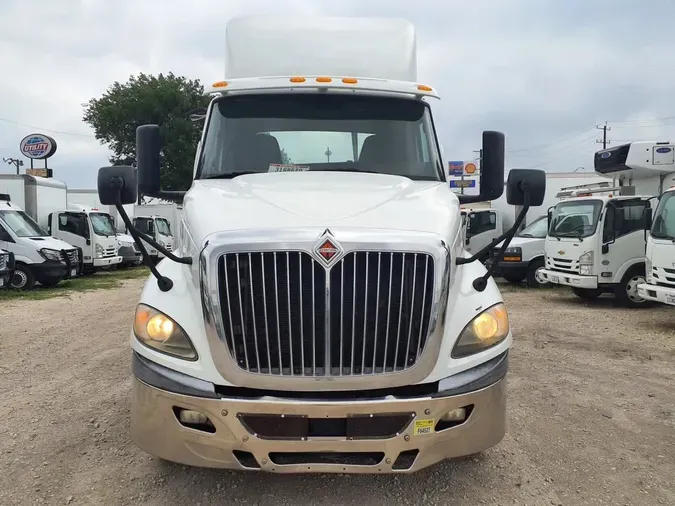 2018 NAVISTAR INTERNATIONAL RH613 DAYCAB T/A