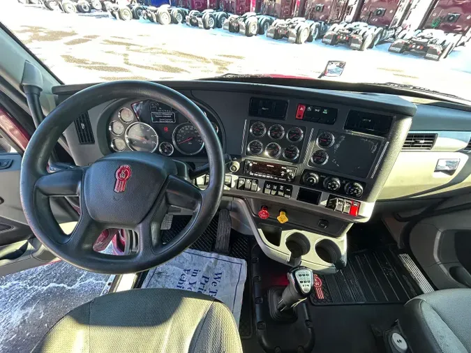 2022 Kenworth T680