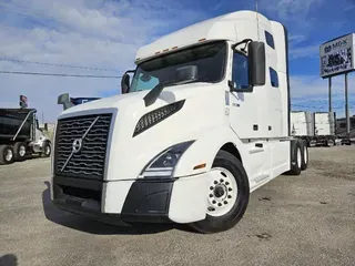 2019 VOLVO VNL64T760